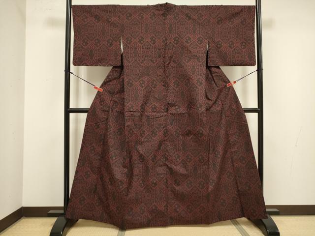 平和屋着物■本場大島紬　7マルキ　亀甲花文　正絹　逸品　DABJ9294ya