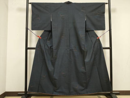 平和屋着物■本場大島紬　9マルキ　唐草文様　正絹　逸品　未使用　DABJ9295ya