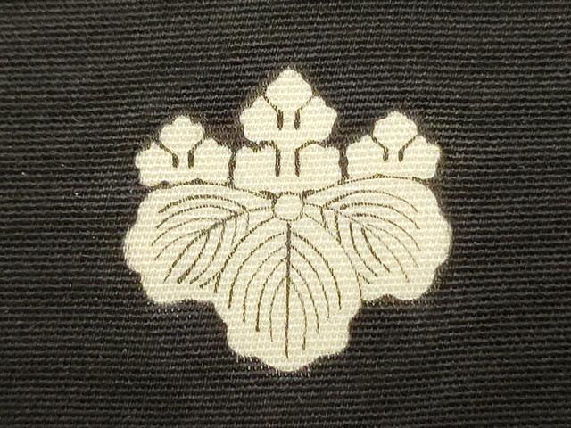 平和屋着物■豪華黒留袖　駒刺繍　束ね熨斗花文　金彩　ロング丈　正絹　逸品　DABJ9296ya