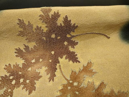 平和屋着物■豪華黒留袖　刺繍　草葉文　暈し染め　金彩　正絹　逸品　DABJ9299ya