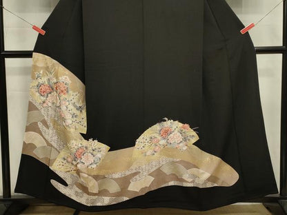 平和屋着物■豪華黒留袖　駒刺繍　地紙花鳥文　金彩　正絹　逸品　DABJ9329ya