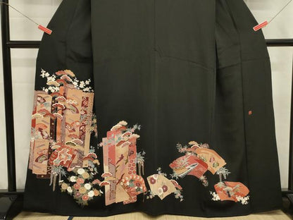 平和屋着物■豪華黒留袖　作家物　檜扇飛鶴花松文　金彩　正絹　逸品　DABJ9373ya