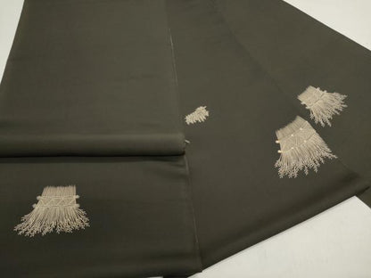 平和屋着物▼羽織・コート　反物　羽尺　刺繍　柴垣文　黒地　逸品　未使用　DABJ9782we