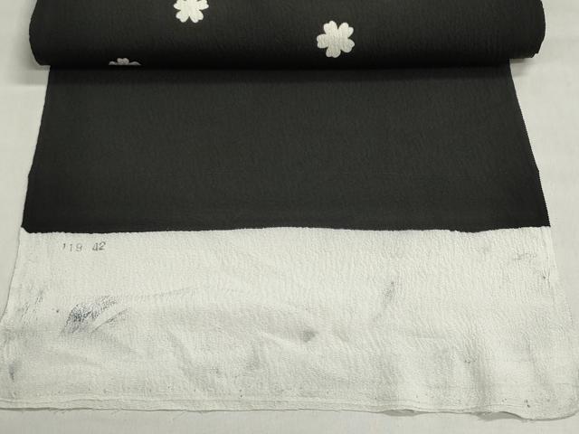 平和屋着物▼付下げ　解き反物　着尺　舞桜文　黒地　銀彩　逸品　DABJ9785we