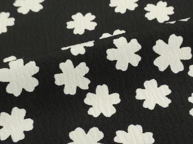 平和屋着物▼付下げ　解き反物　着尺　舞桜文　黒地　銀彩　逸品　DABJ9785we