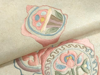 平和屋着物▼名古屋帯　帯反物　総刺繍　草花丸文　逸品　未使用　DABJ9837we