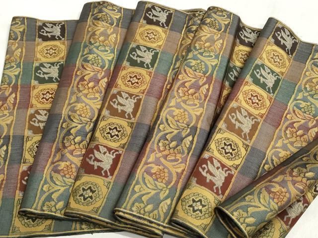 平和屋着物▼端切れ　ハギレ　反物　横段花唐草文　リメイク生地　材料　逸品　未使用　DABJ9927we