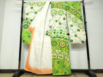 平和屋着物●豪華振袖　駒刺繍　更紗洋花文　金彩　正絹　逸品　DABK0030ud