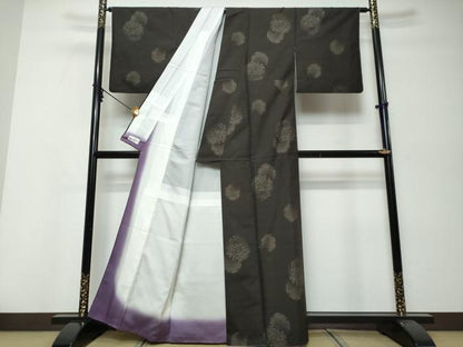 平和屋着物●本場大島紬　雪輪草花文　やまと誂製　正絹　逸品　DABK0037ud