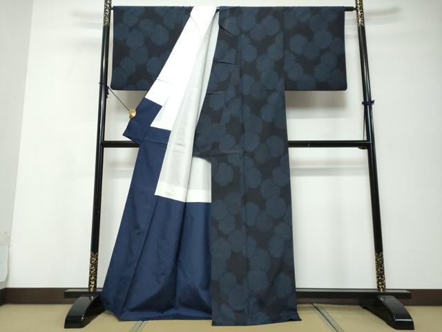 平和屋着物●本塩沢　90亀甲　雪輪文　正絹　逸品　DABK0038ud