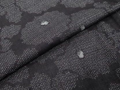 平和屋着物●結城紬　80亀甲　花尽くし文　正絹　逸品　DABK0041ud