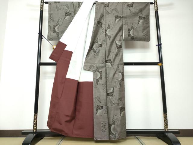 平和屋着物●本場大島紬　9マルキ　色紙吉祥草花文　正絹　逸品　未使用　DABK0043ud