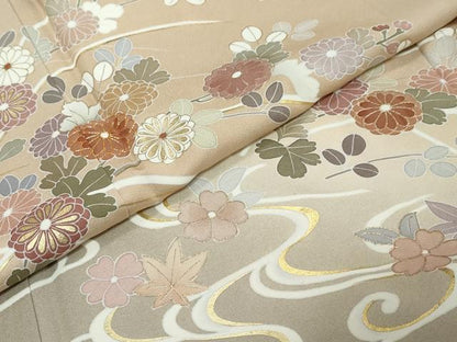 平和屋着物●訪問着　駒刺繍　流水草花文　暈し染め　金彩　正絹　逸品　DABK0057ud