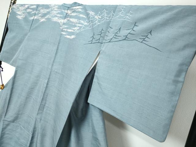 平和屋着物●ろうけつ染め作家　丸山扇丘　訪問着　紬地　霧の志賀高原　樹林文　正絹　逸品　DABK0059ud