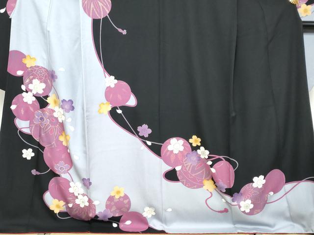 平和屋着物●豪華振袖　駒刺繍　手毬舞桜文　金彩　正絹　逸品　DABK0119ud
