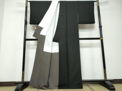 平和屋着物●上質な色無地　黒色　黒地　正絹　逸品　DABK0181ud