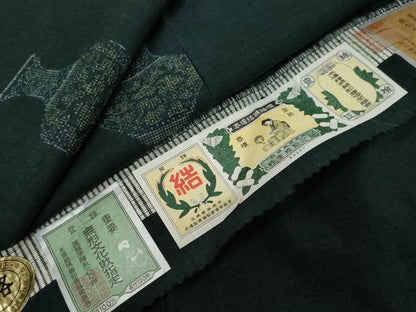 平和屋着物●本場結城紬　重要無形文化財　100亀甲　陶器文　証紙付き　正絹　逸品　DABK0207ud