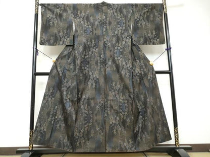平和屋着物●本場大島紬　9マルキ　草花文　正絹　逸品　DABK0223ud