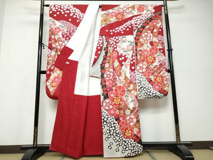 平和屋着物●豪華振袖　駒刺繍　熨斗草花文　金彩　正絹　逸品　DABK0238ud