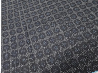 平和屋着物●結城紬　80亀甲　七宝文　正絹　逸品　DABK0252ud