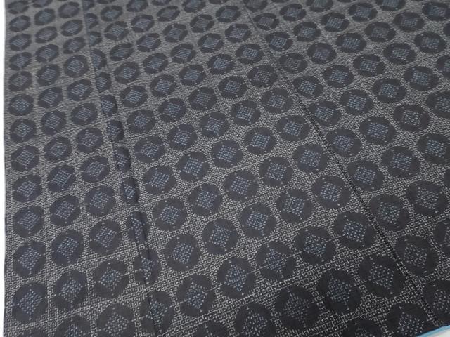 平和屋着物●結城紬　80亀甲　七宝文　正絹　逸品　DABK0252ud