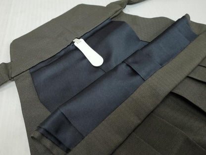 平和屋着物●男性　馬乗り袴　亀甲文　正絹　逸品　DABK0342ud