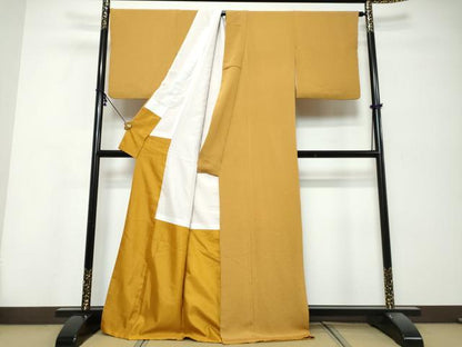 平和屋着物●上質な色無地　狐色　鬼しぼ縮緬　正絹　逸品　DABK0357ud
