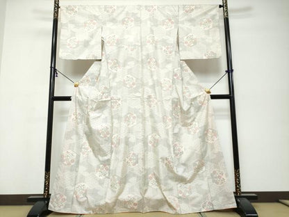 平和屋着物●本場大島紬　白大島　7マルキ　亀甲花文　正絹　逸品　DABK0396ud