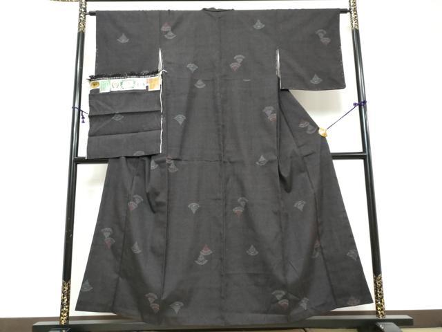 平和屋着物●本場結城紬　重要無形文化財　80亀甲　奥順　飛び亀甲柄　青海波　証紙付き　正絹　逸品　DABK0429ud