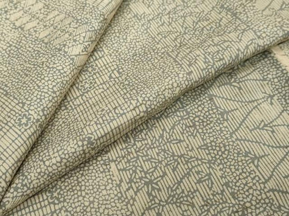 平和屋着物▼上質な小紋　紬地　型染め　草花間道　正絹　逸品　DABK0443ud