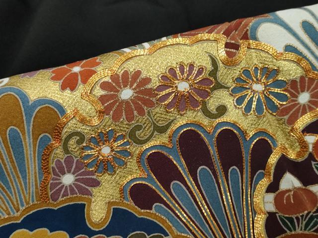 平和屋着物●豪華黒留袖　駒刺繍　青海波草花文　金彩　正絹　逸品　DABK0493ud