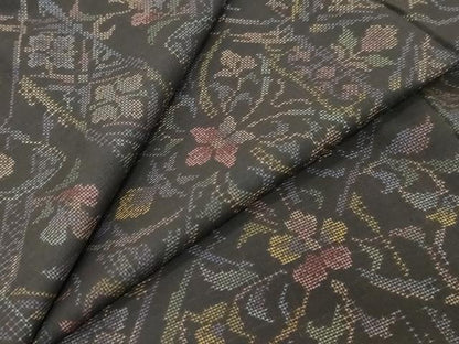 平和屋着物●本場大島紬　9マルキ　洋花文　正絹　逸品　未使用　DABK0708ud