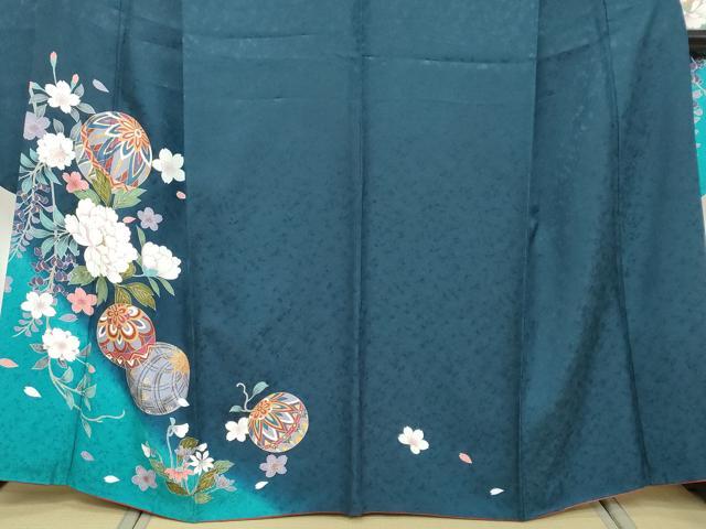 平和屋着物●豪華振袖　手毬草花文　暈し染め　金彩　京都きもの友禅扱い　正絹　逸品　DABK0754ud