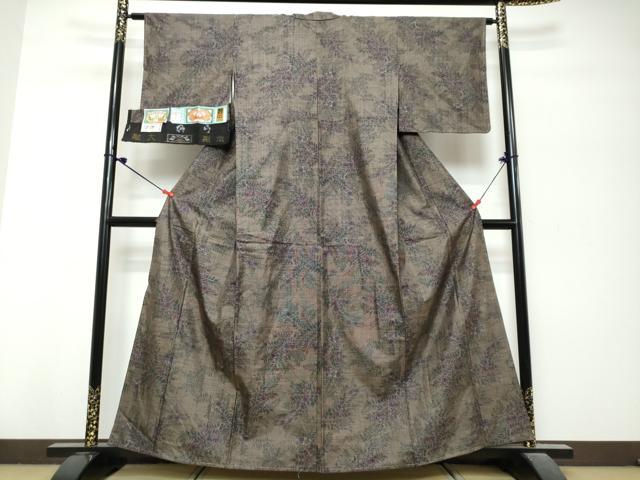 平和屋着物●本場大島紬　9マルキ　古代染色純泥染　草花文　叶孝則作　証紙付き　正絹　逸品　未使用　DABK0792ud