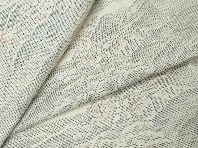平和屋着物●本場大島紬　白大島　120亀甲　遠山風景文　正絹　逸品　未使用　DABK0873ud