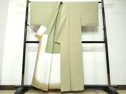 平和屋着物●染師　故・山代谷隆　色無地　抹茶色　正絹　逸品　DABK0880ud