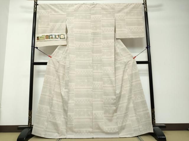 平和屋着物●本塩沢　110亀甲　横段吉祥文　鈴乃屋扱い　証紙付き　正絹　逸品　DABK0945ud