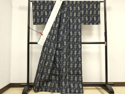平和屋着物▽上質な紬　単衣　井桁花間道　正絹　逸品　DABK1046cd