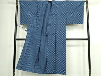平和屋着物∴夏物　男性　浴衣　竺仙　両面染　籠染　手縫い　鱗文様　綿　逸品　DABK1346cd