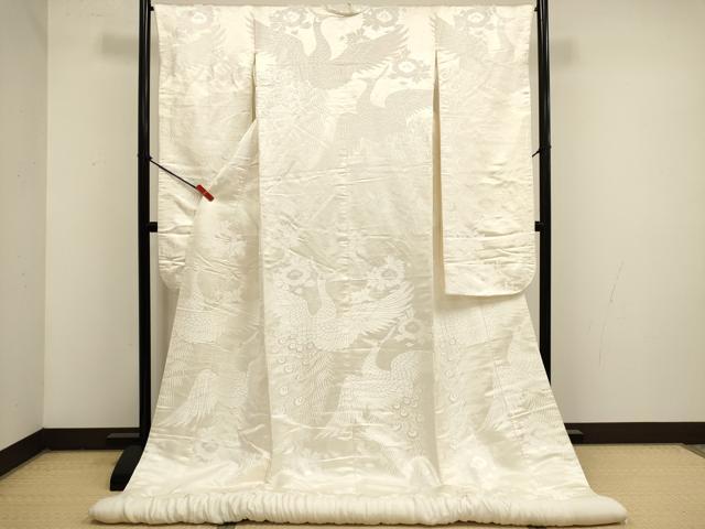 平和屋本店●白打掛　白無垢　お引きずり　和装　婚礼　結婚式　花嫁　神社挙式　孔雀花文　逸品　DABK1451cd