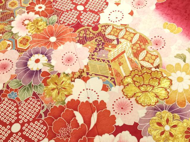 平和屋着物●豪華振袖　駒刺繍　雪輪御所車花文　暈し染め　金彩　正絹　逸品　DABK2007op
