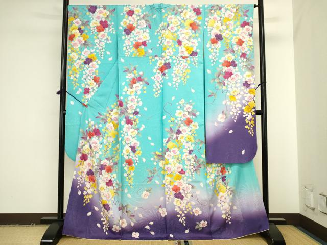平和屋着物●豪華振袖　刺繍　枝花　暈し染め　金銀糸　金通し地　正絹　逸品　DABK2009op