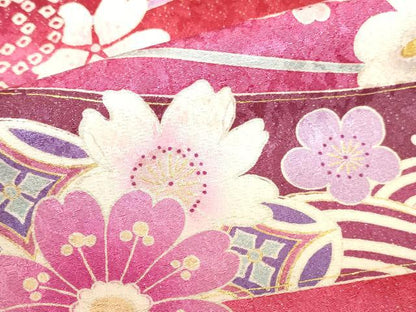 平和屋着物●豪華振袖　駒刺繍　花熨斗文　暈し染め　金彩　金通し地　正絹　逸品　DABK2010op