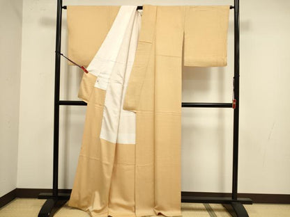 平和屋着物●上質な色無地　舞花地紋　萱草色　正絹　逸品　DABK2076op