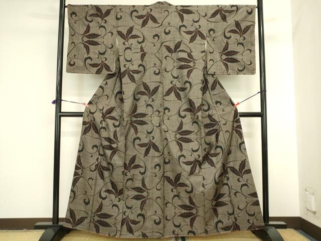平和屋着物●本場大島紬　7マルキ　草葉文　正絹　逸品　未使用　DABK2133op