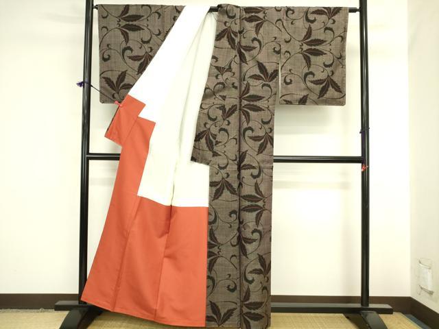 平和屋着物●本場大島紬　7マルキ　草葉文　正絹　逸品　未使用　DABK2133op