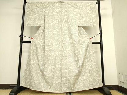 平和屋着物●本場大島紬　白大島　7マルキ　古代エジプト文様　正絹　逸品　未使用　DABK2444op