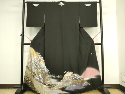 平和屋着物●豪華黒留袖　泰常　螺鈿　駒刺繍　鬘帯飛鳥花文　暈し染め　金彩　正絹　逸品　未使用　DABK2720op