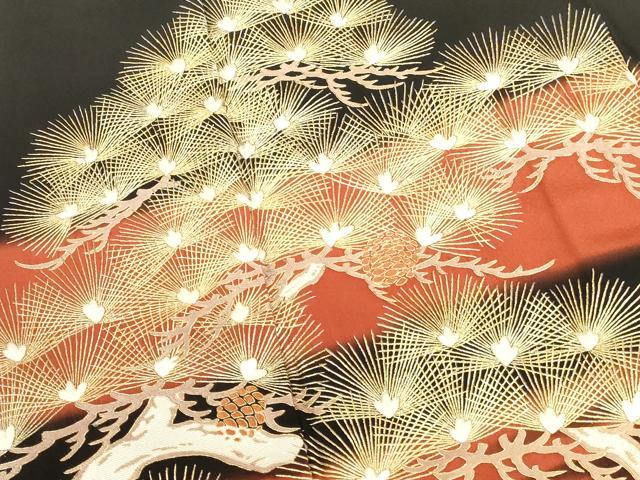 平和屋着物●豪華黒留袖　㕦具刺繍　松葉文　暈し染め　金糸　正絹　逸品　DABK2722op
