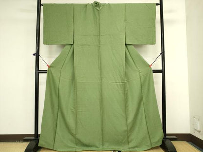 平和屋着物●上質な色無地　舞花地紋　柳色　正絹　逸品　未使用　DABK2737op